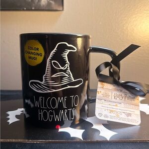 Rae Dunn Harry Potter Mug 🧙- Gryffindor 🦁